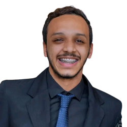 Lucas Candeira