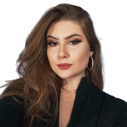 Taís Miotti